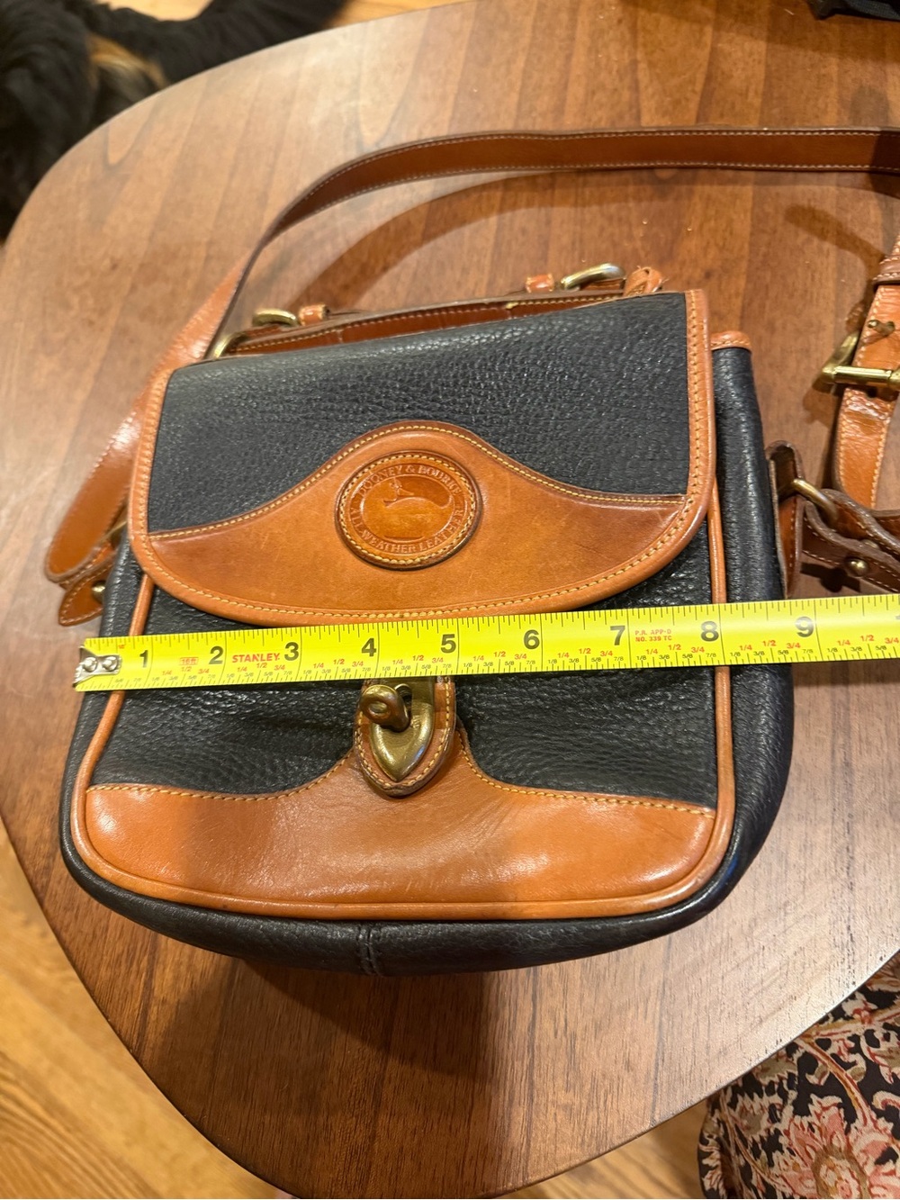 Vintage Dooney & Bourke Black and Brown Pebbled Leather Crossbody - Picture 10 of 11